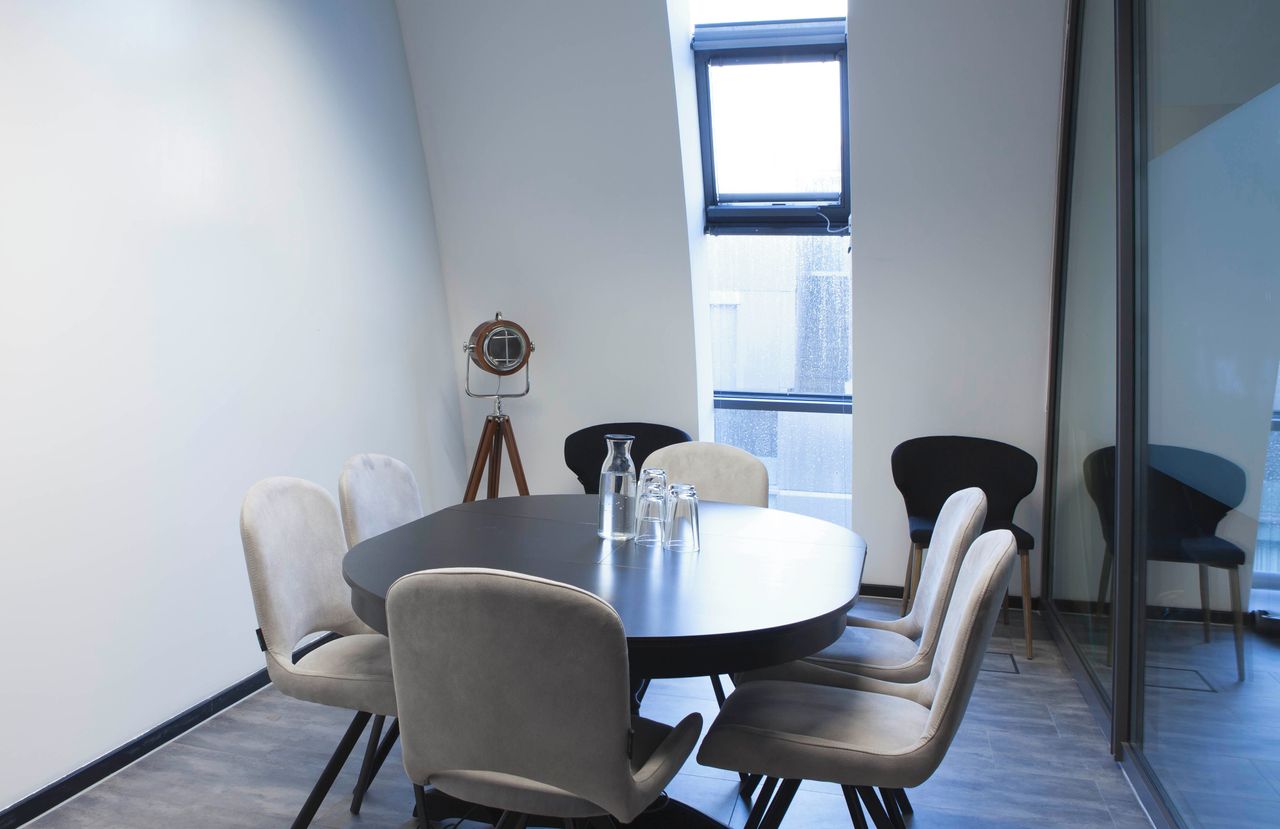 Berlin training rooms Meetingraum Studio 24 image 1