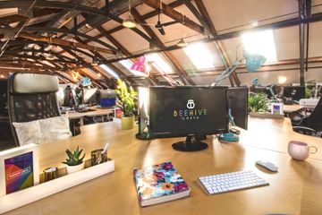 Manchester workshop spaces Coworking space Coworking Loft image 4