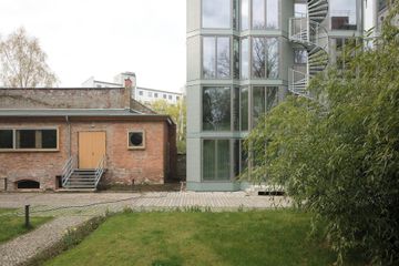 Berlin training rooms Grünfläche Idylle in a park - Meetingraum image 2