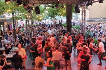 Berlin PR & Marketing Event  Biergarten image 3