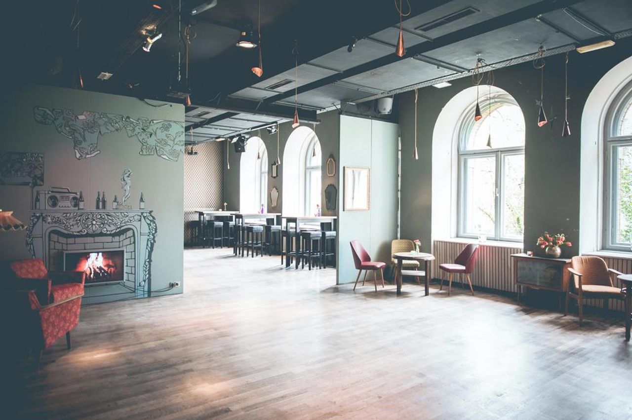 Berlin PR & Marketing Event  Lounge image 6