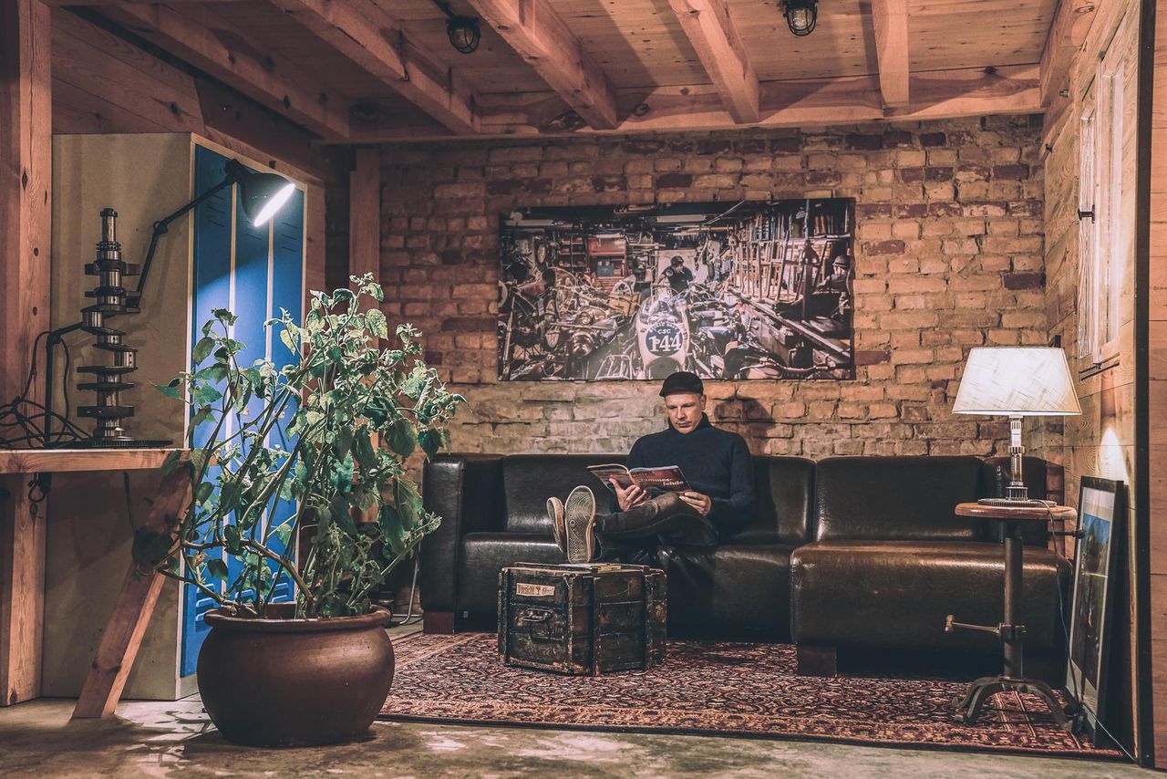 Rest of the World  Fotostudio WOS Garage image 5