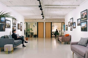 Barcelona workshop spaces Coworking ruimte Flex Desk image 6