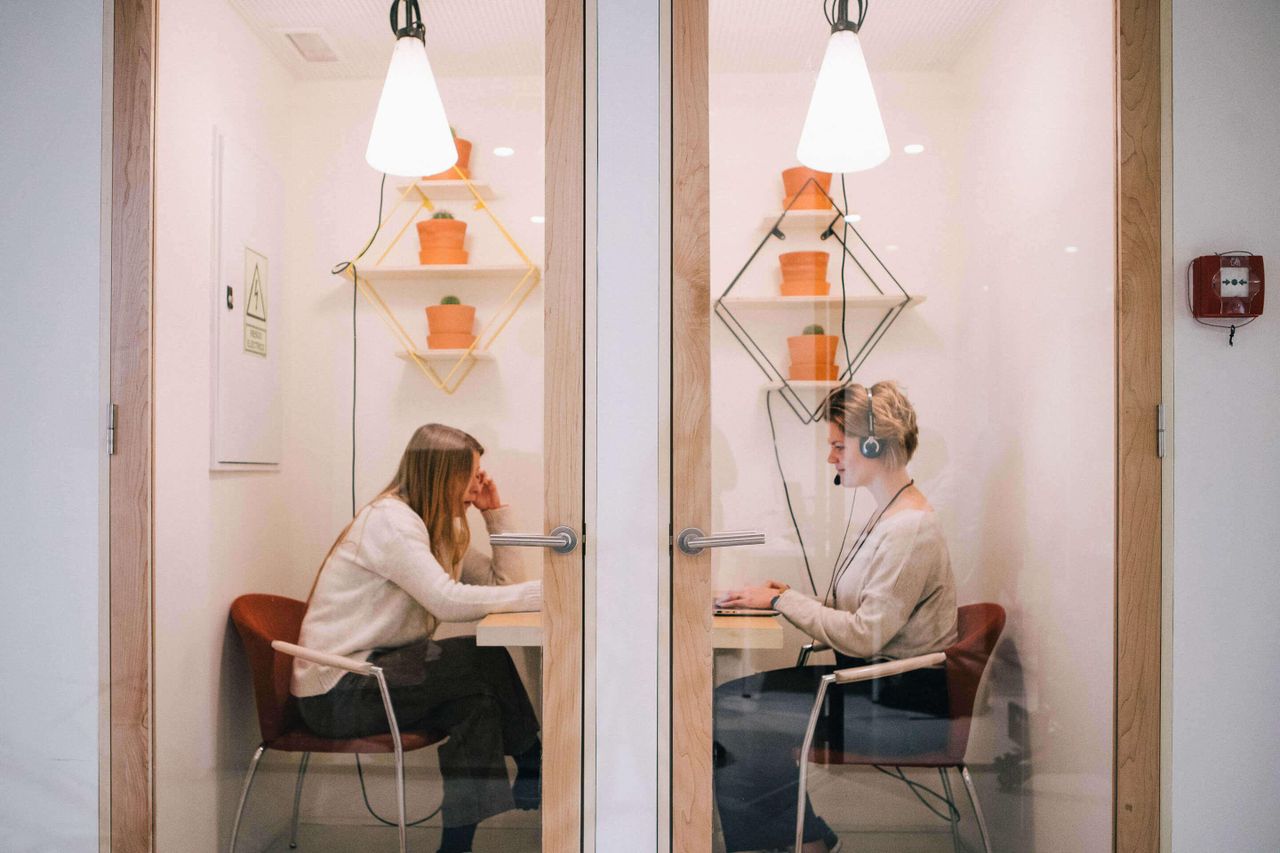 Barcelona workshop spaces Coworking Space Flex Desk image 8