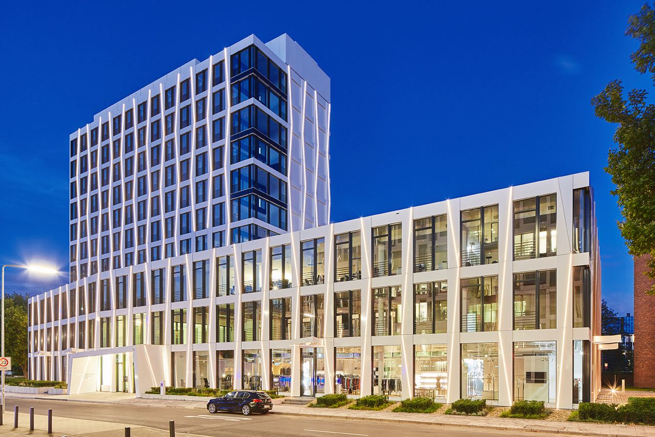 Düsseldorf workshop spaces Meeting room Three George Düsseldorf image 11