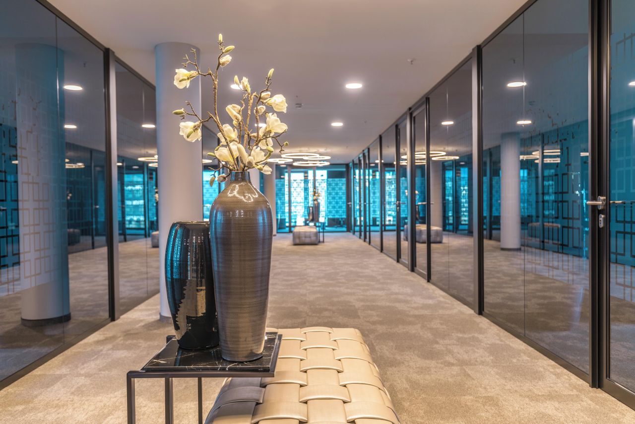 Düsseldorf workshop spaces Meeting room Three George Düsseldorf image 3