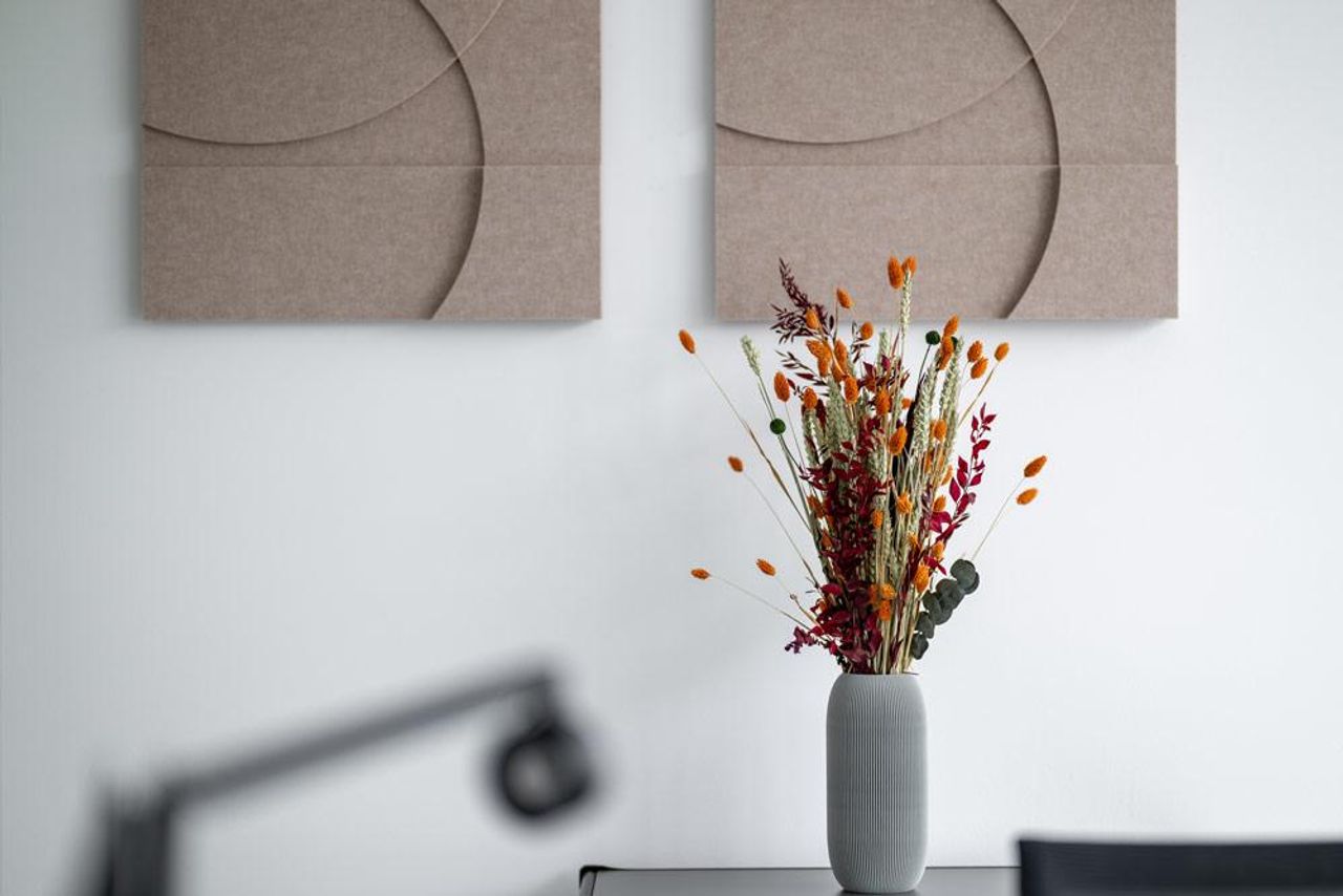 Frankfurt  Business center Meeting 1 image 1