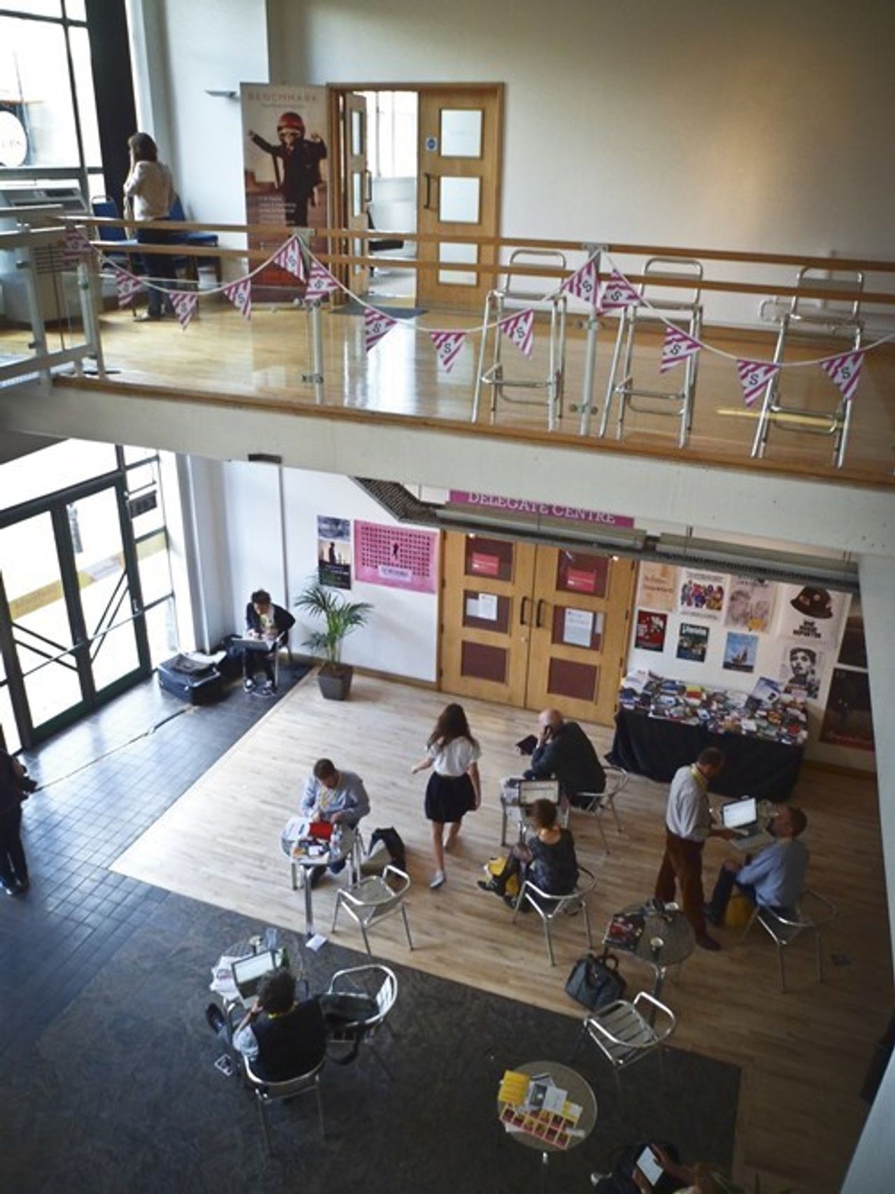 Sheffield seminar rooms Meeting room Mezzanine image 1