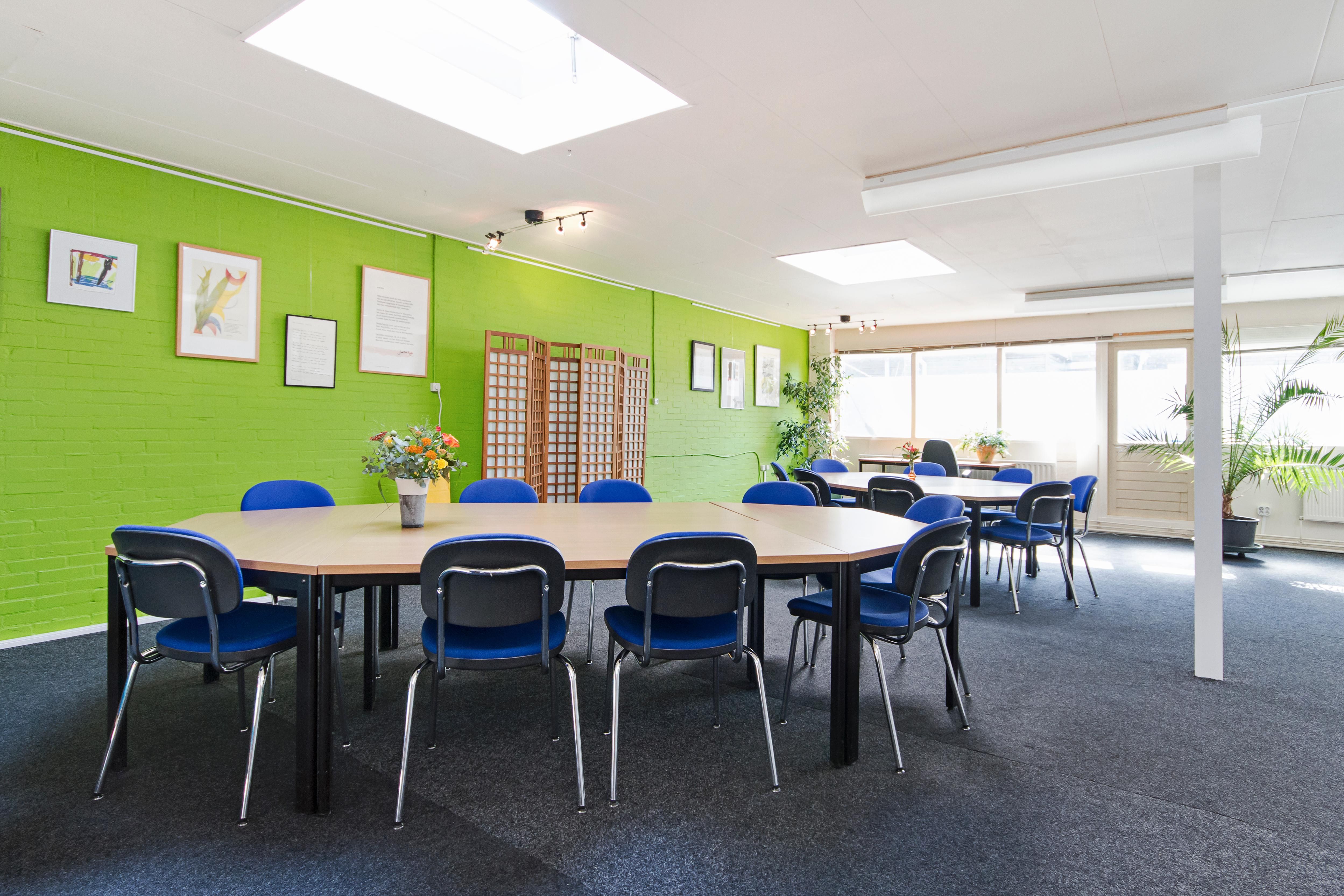 Rent Werkplekken / Het Nieuwe Land 8 Noord klaslokaal Arnhem Spacebase