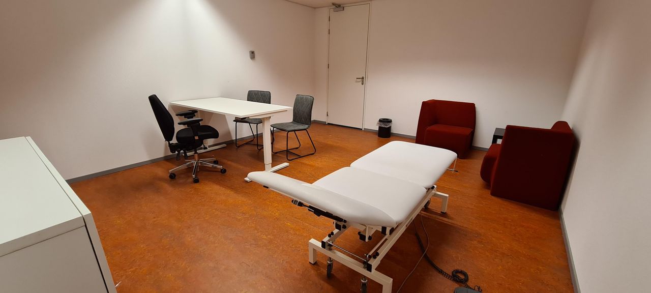 Goes Klantafspraak Vergaderruimtes en vergaderlocaties Witte flexwerk kantoor 2 image 1