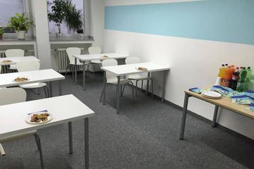 Düsseldorf training rooms Coworking Space studi.fm Nachhilfe image 1