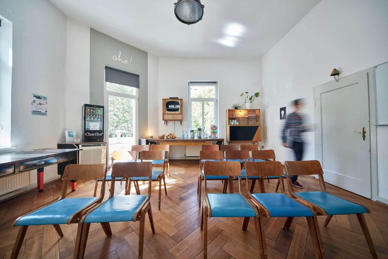 Wiesbaden PR & Marketing Event  Konferenzraum image 3