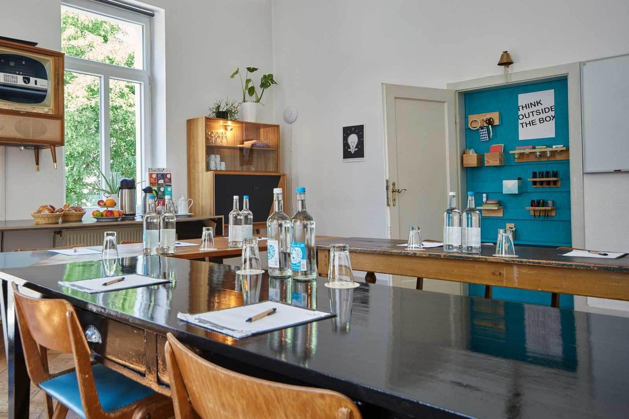 Wiesbaden PR & Marketing Event  Konferenzraum image 1