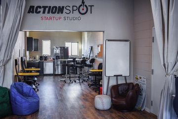 San Jose training rooms Coworking Space Seminar Room image 4