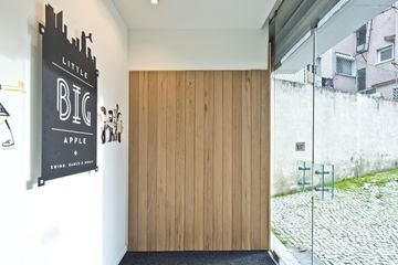 Lissabon  Studio Gleen Pillar image 0