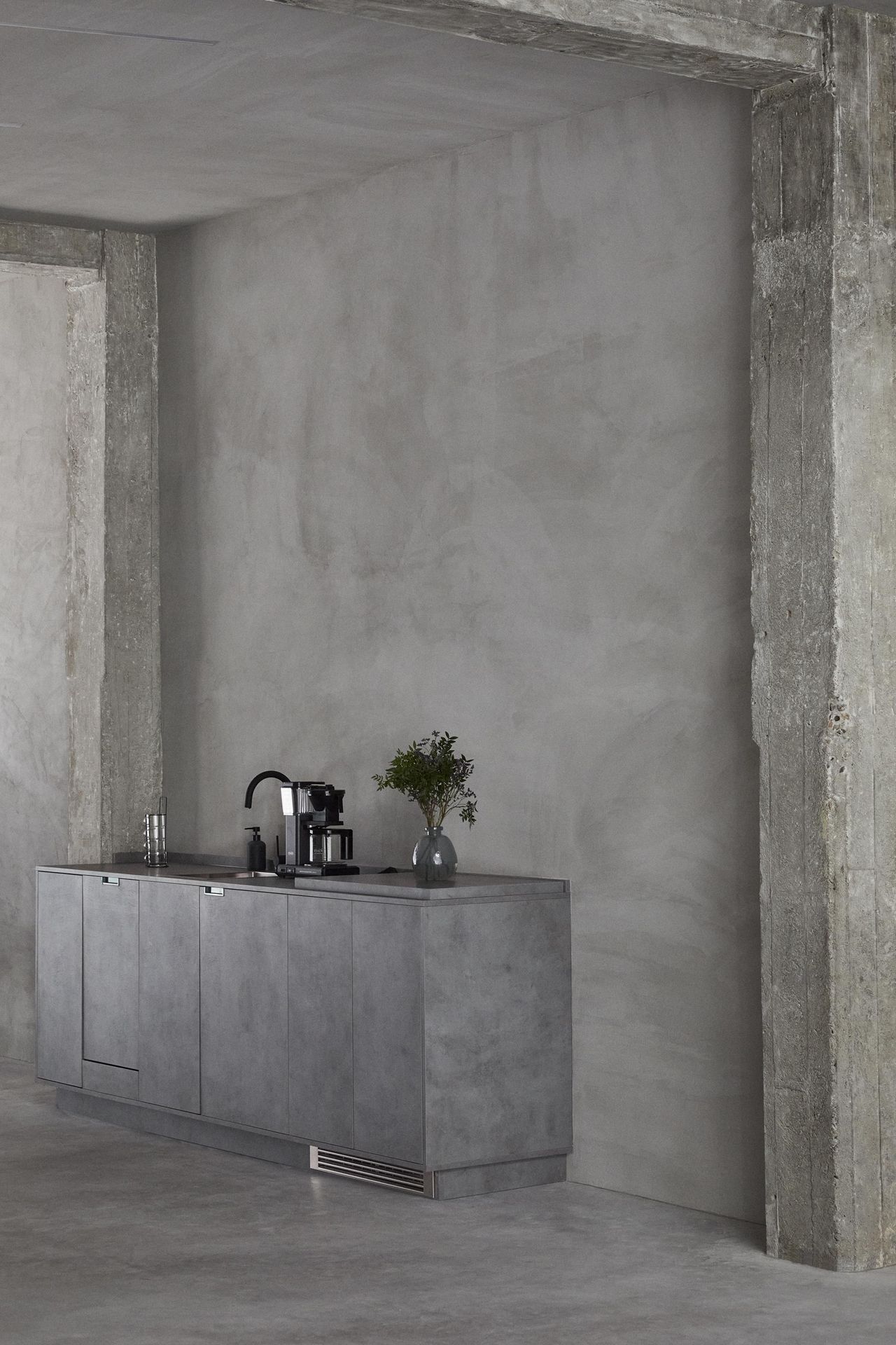 Madrid  Fotostudio Brutalist 82 image 13