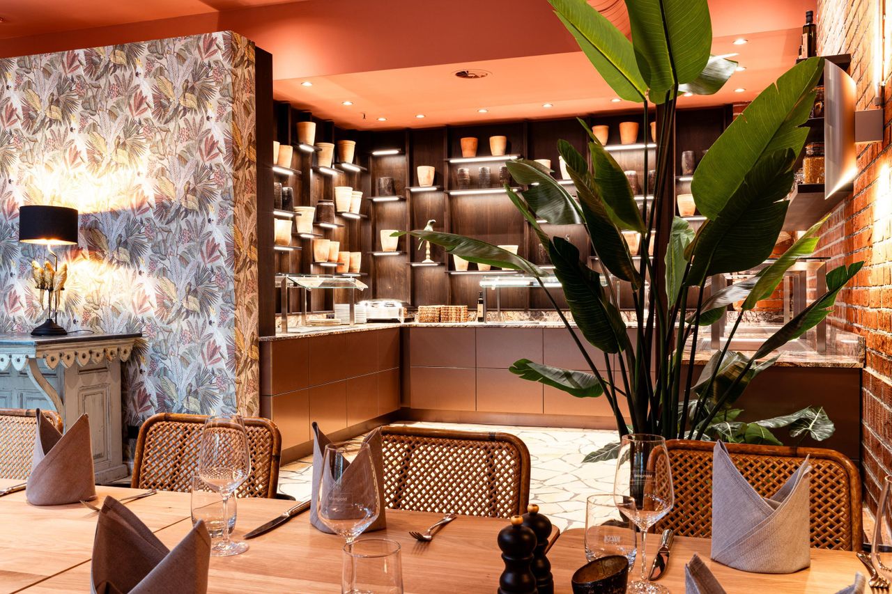 Hamburg Christmas Party Function Room Wintergarten image 2