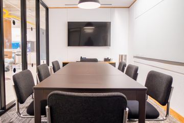 New York City  Business Center 8 Person Meeting Room image 1