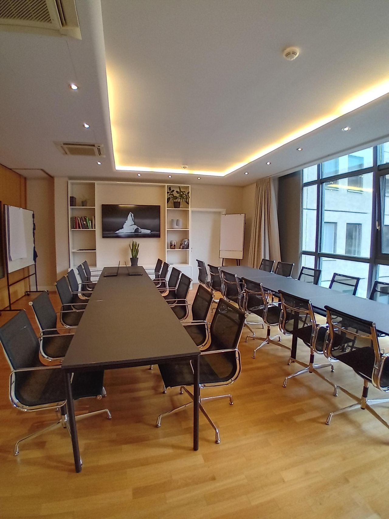 Berlin  Workspace Meeting 1 image 5