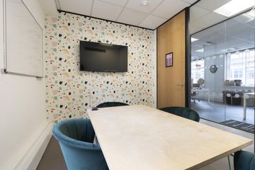 London Client Meeting Meeting room Yeager image 0