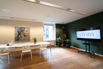 Zürich Meetingräume VIVIDA GmbH - 40 m2 Präsentationsraum mit Küche direkt beim Opernhaus image 0