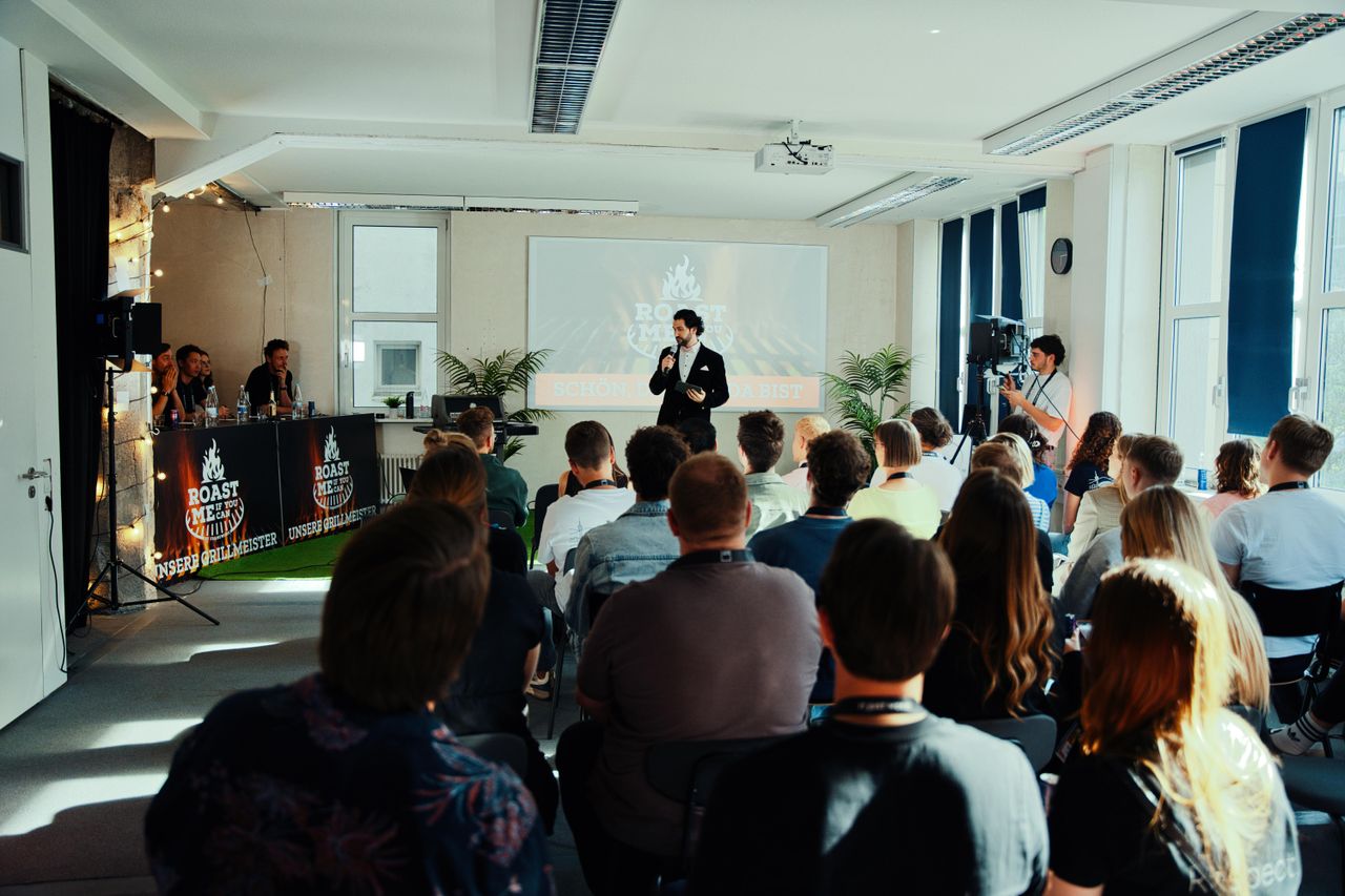 Stuttgart Kreatives Meeting Konferenzraum Großes Plenum im STEYG - Schloßplatz image 3