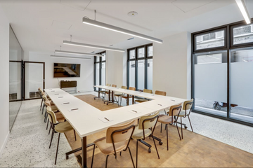 Paris  Coworking space Salle Board image 1