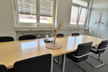 München Werkruimte Base42 Meetingraum image 1