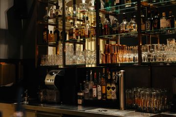 Berlin  Unusual venue Kaminbar image 5