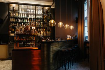 Berlin Unusual venue Kaminbar image 11