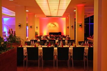 Dresden  Tagungshotel Wintergarten image 2