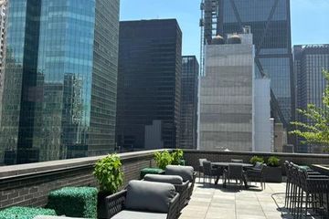 New York Rooftop Stunning Rooftop on 5th Avenue image 6