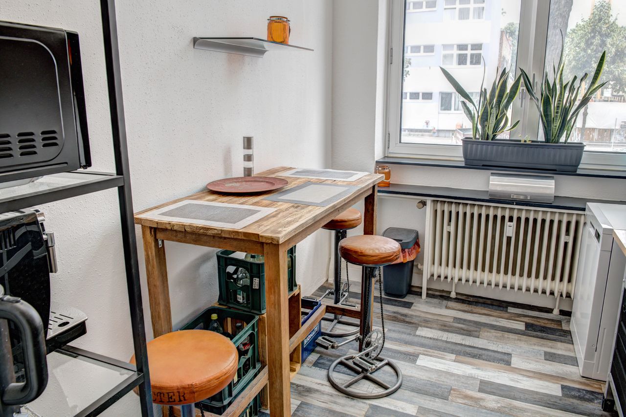 Berlin  Arbeitsplatz Fixdesk image 12