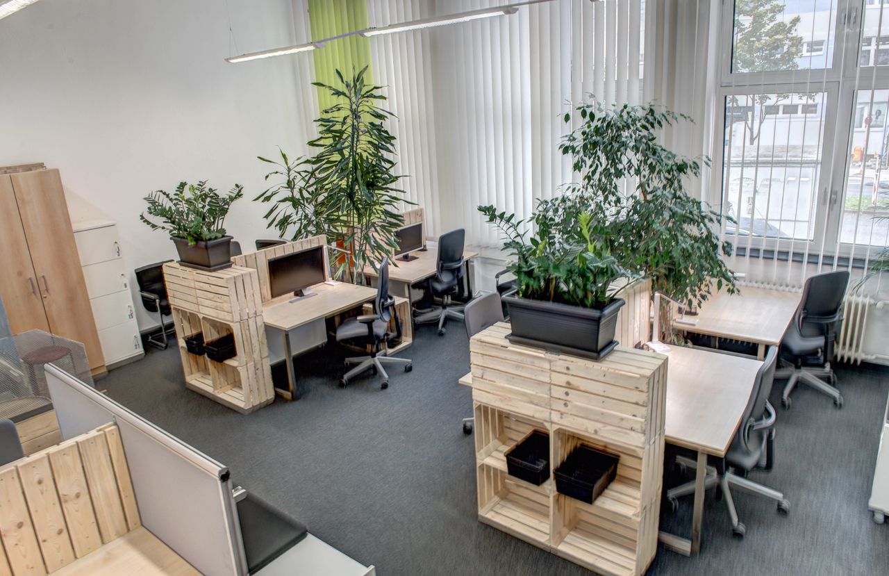 Berlin  Arbeitsplatz Fixdesk image 16