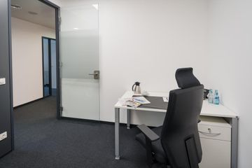 Frankfurt am Main  Business Center Ruhiger Einzel-Arbeitsplatz image 1