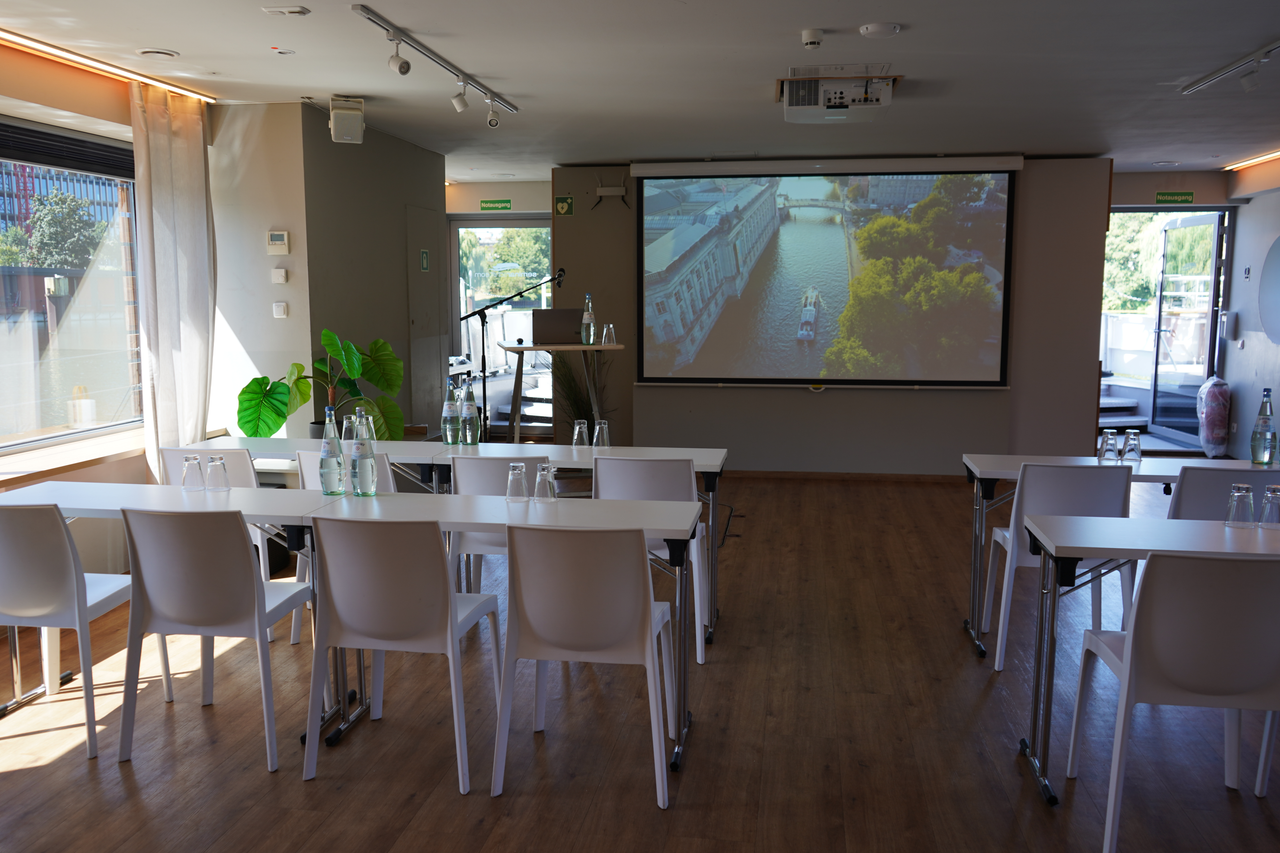 Berlin Mobiles Arbeiten Boat Hohe Decken, Fußbodenheizung, Dachterrasse image 4