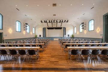 Bad Arolsen Workshop Open Air Location Fürstliche Reitbahn ohne Bühne und Empore image 1