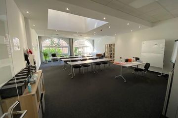 Rest of the World  Meeting room Meetingraum 54qm image 1