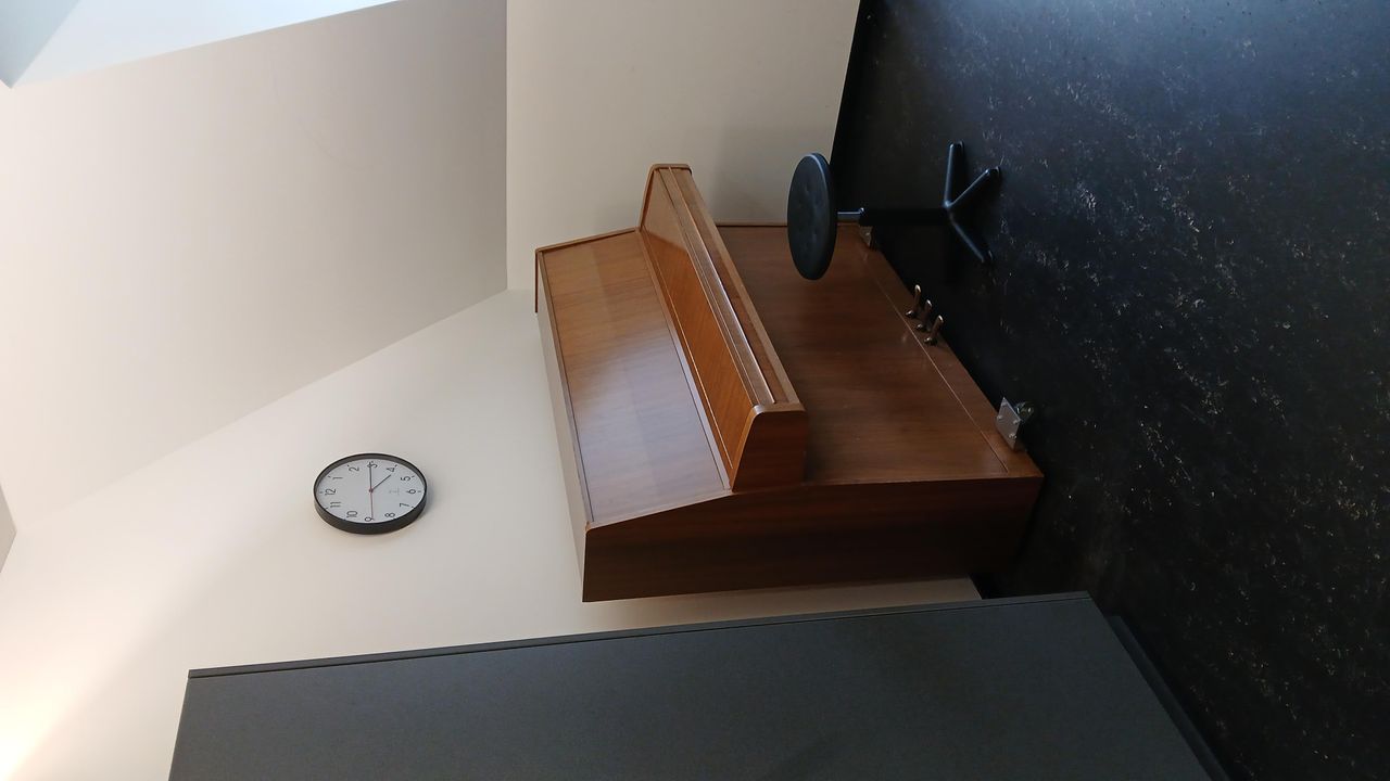 St. Gallen  Atelier Musikübezimmer image 2