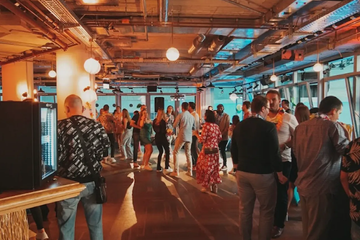 Frankfurt am Main Kreatives Meeting Evenementenlocaties Event Space for Corporate Events image 3