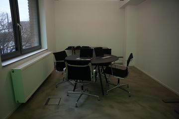 Düsseldorf  Meeting room Moderner Besprechungsraum für 4 Personen - Düsseldorf Altstadt image 0