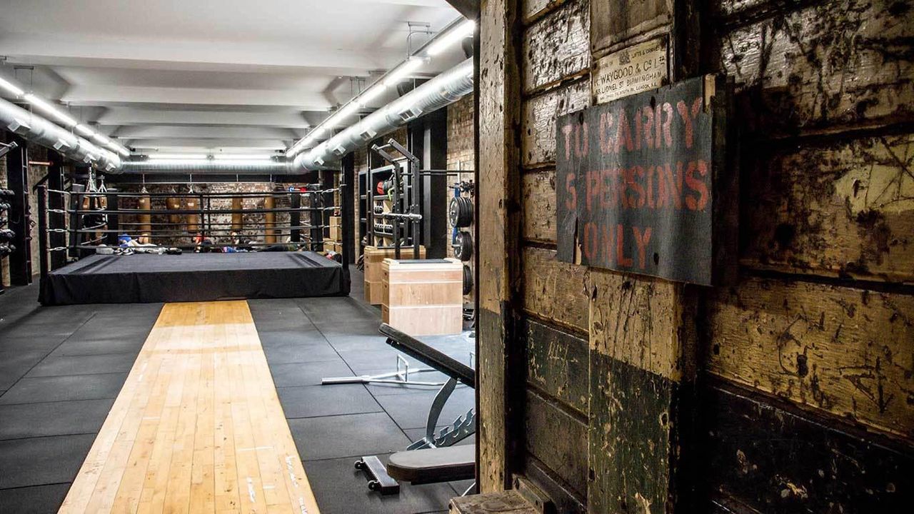 Birmingham training rooms Unusual venue Meeting Room image 4