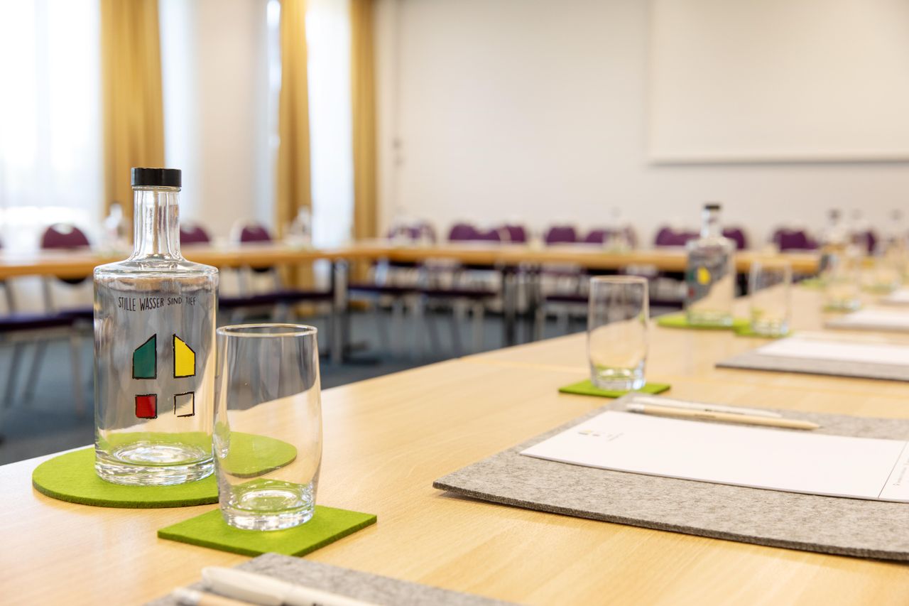 Rest of the World  Seminar room Tagunsraum Sofia 1+2 image 0