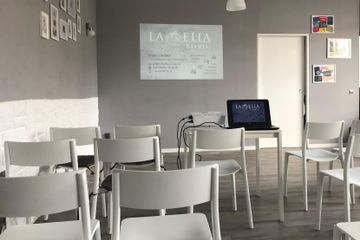 Berlin workshop spaces Meeting room Event, Seminar or Workshop Room image 1