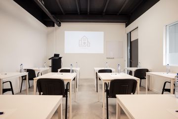 Amsterdam Client Meeting Trainingsruimtes Les lokaal 3 image 4