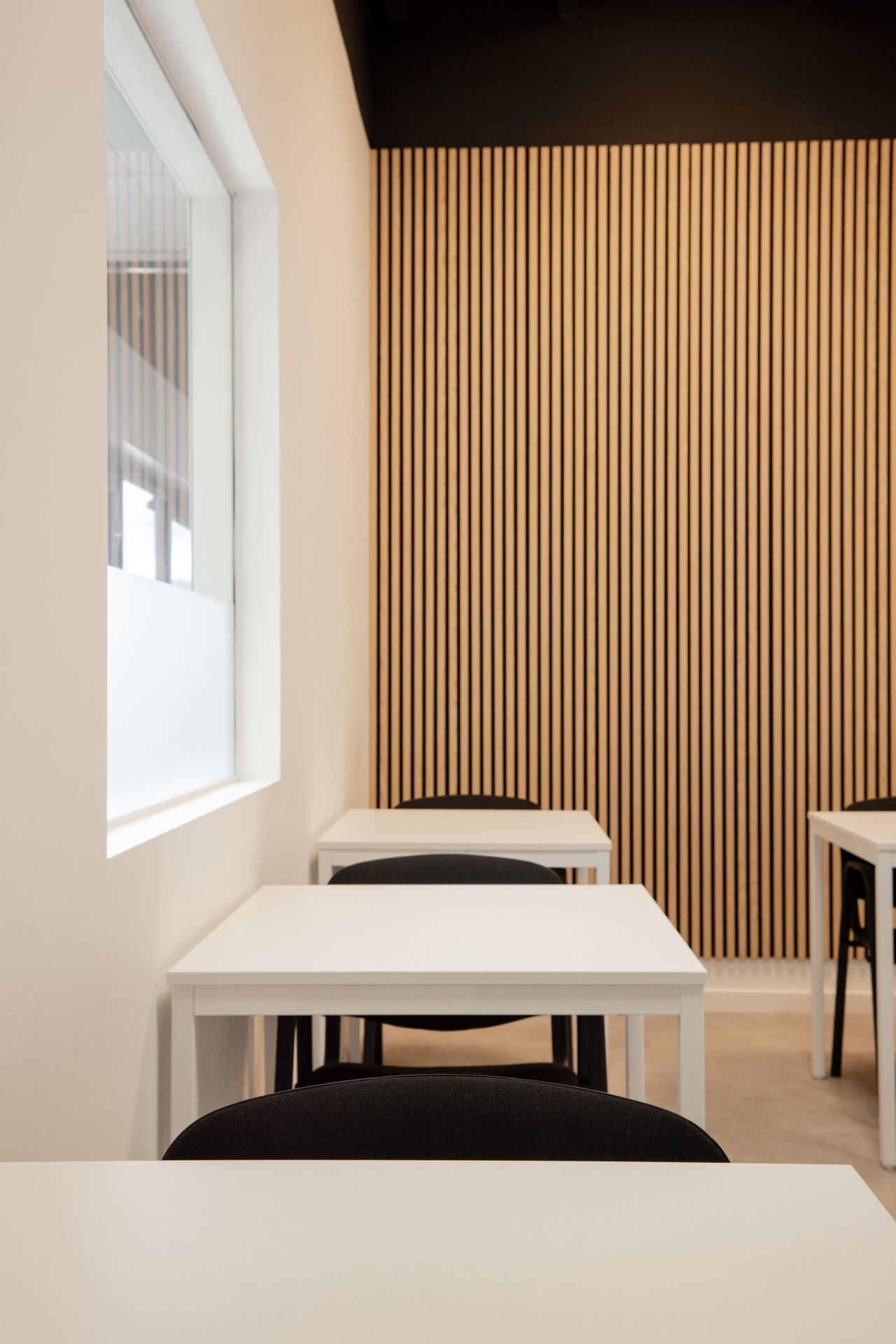 Amsterdam Client Meeting Trainingsruimtes Les lokaal 3 image 6