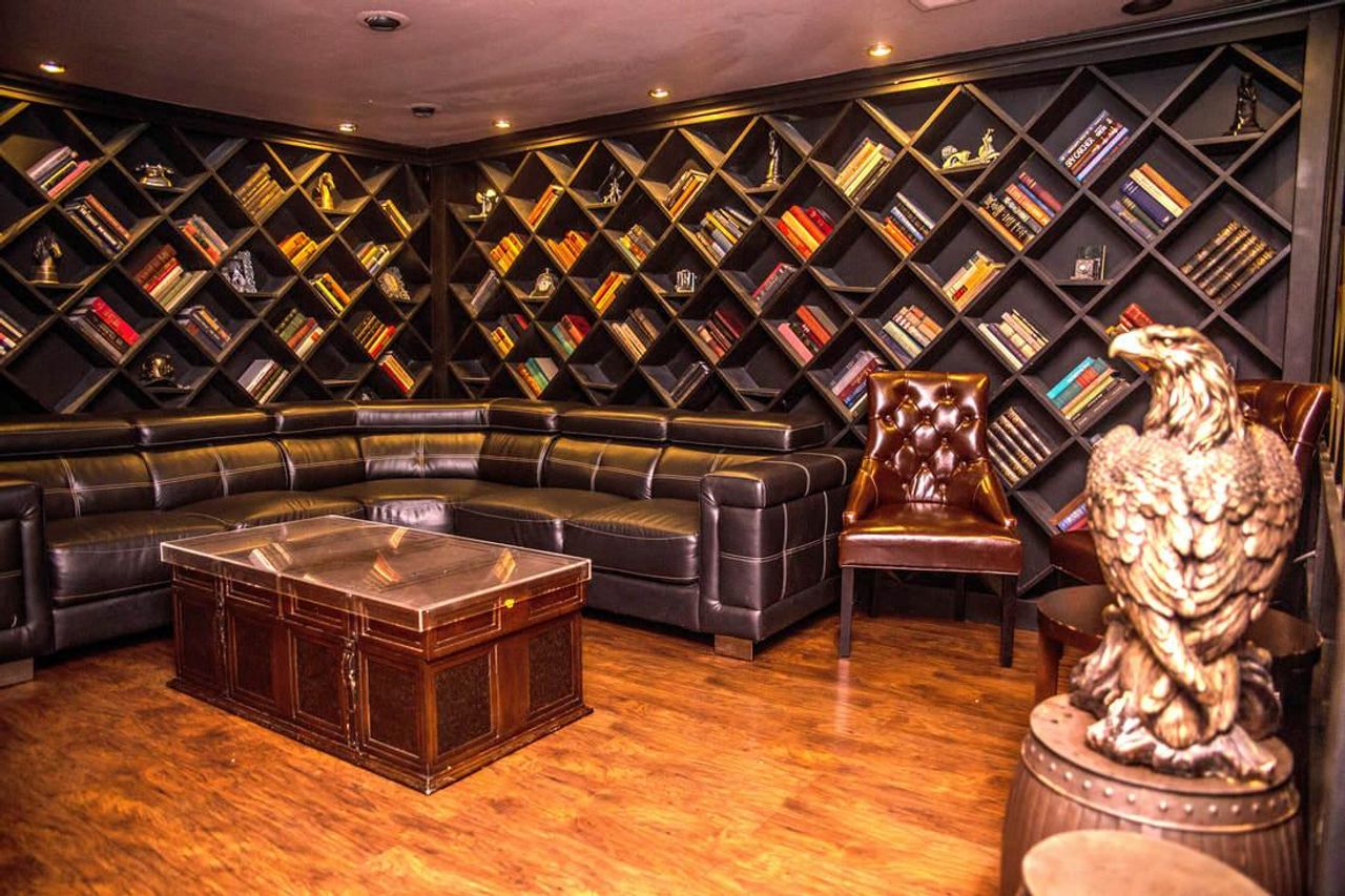 San Jose corporate event spaces Feestzaal Entire Venue image 13