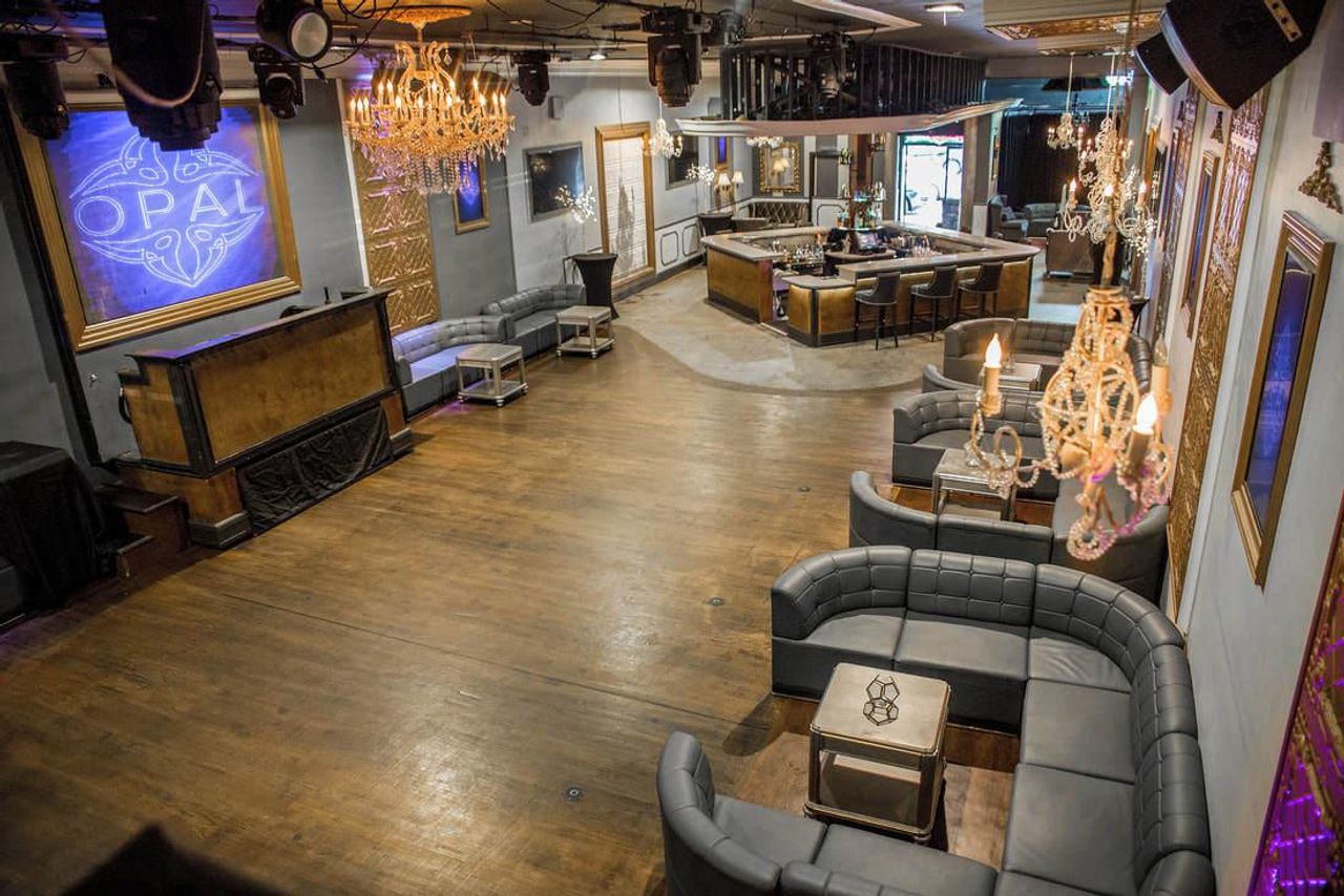 San Jose corporate event spaces Feestzaal Entire Venue image 8