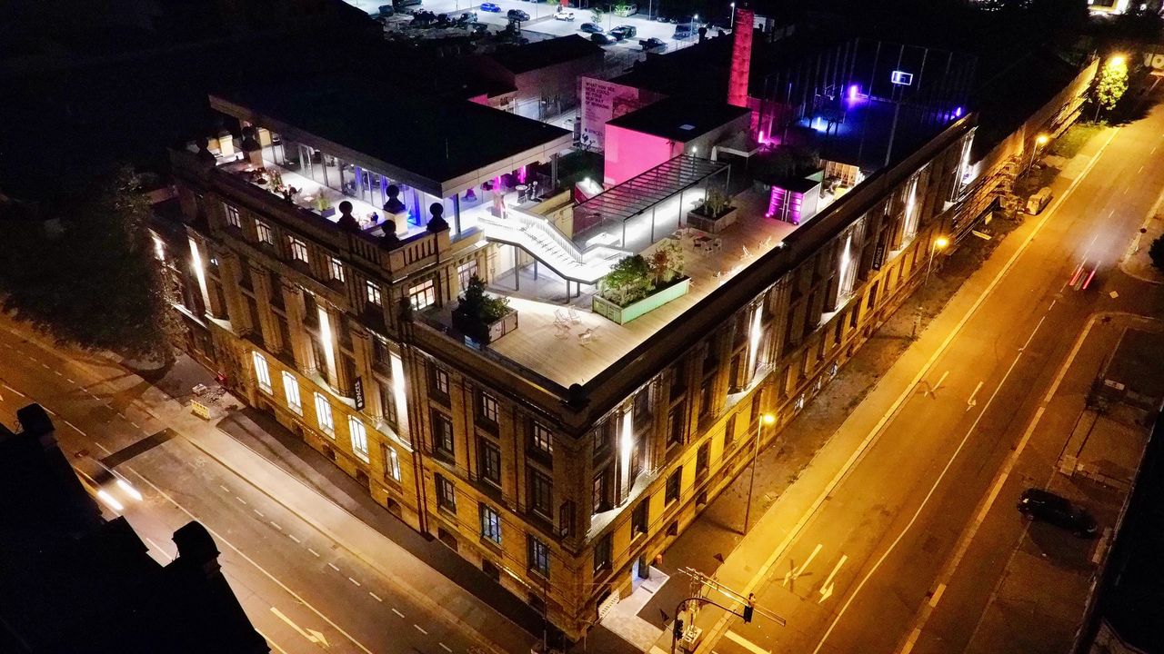 Chemnitz  Bijzondere locatie Werkhalle - die fabrik chemnitz image 1