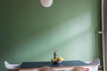 Berlin workshop spaces Meeting room Small boardroom image 2